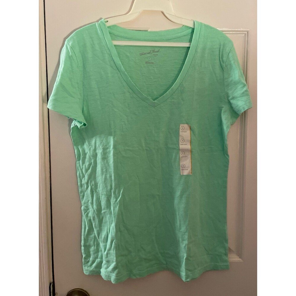 Universal Thread Lime Green V-neck short sleeve shirt small NWT